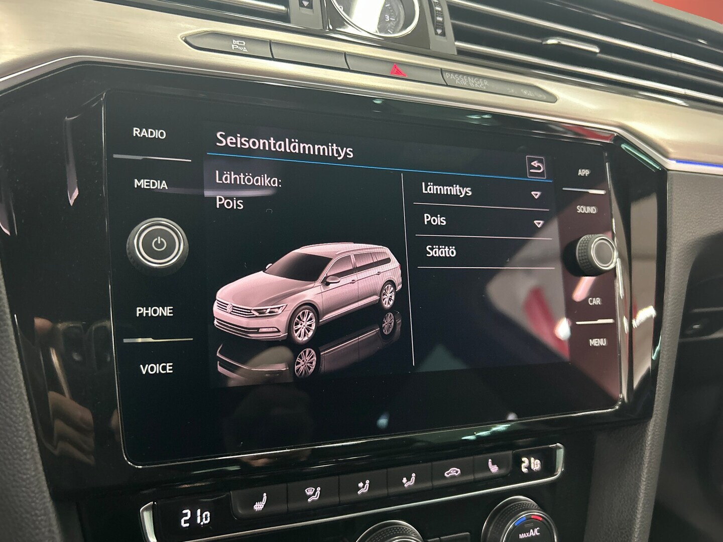 VOLKSWAGEN PASSAT 2018