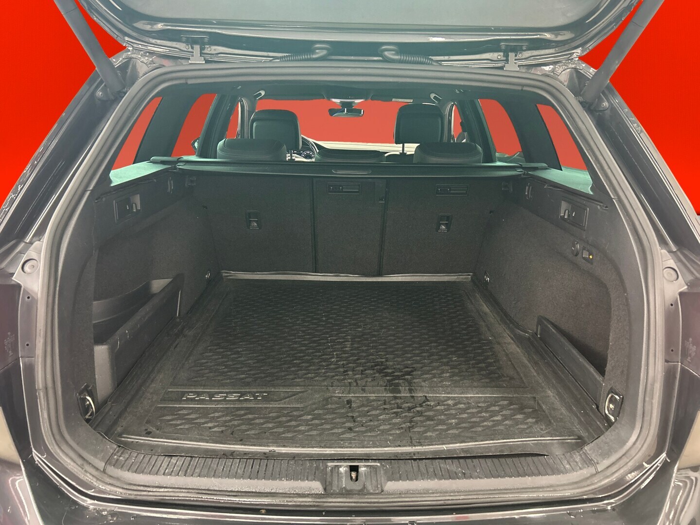 VOLKSWAGEN PASSAT 2018