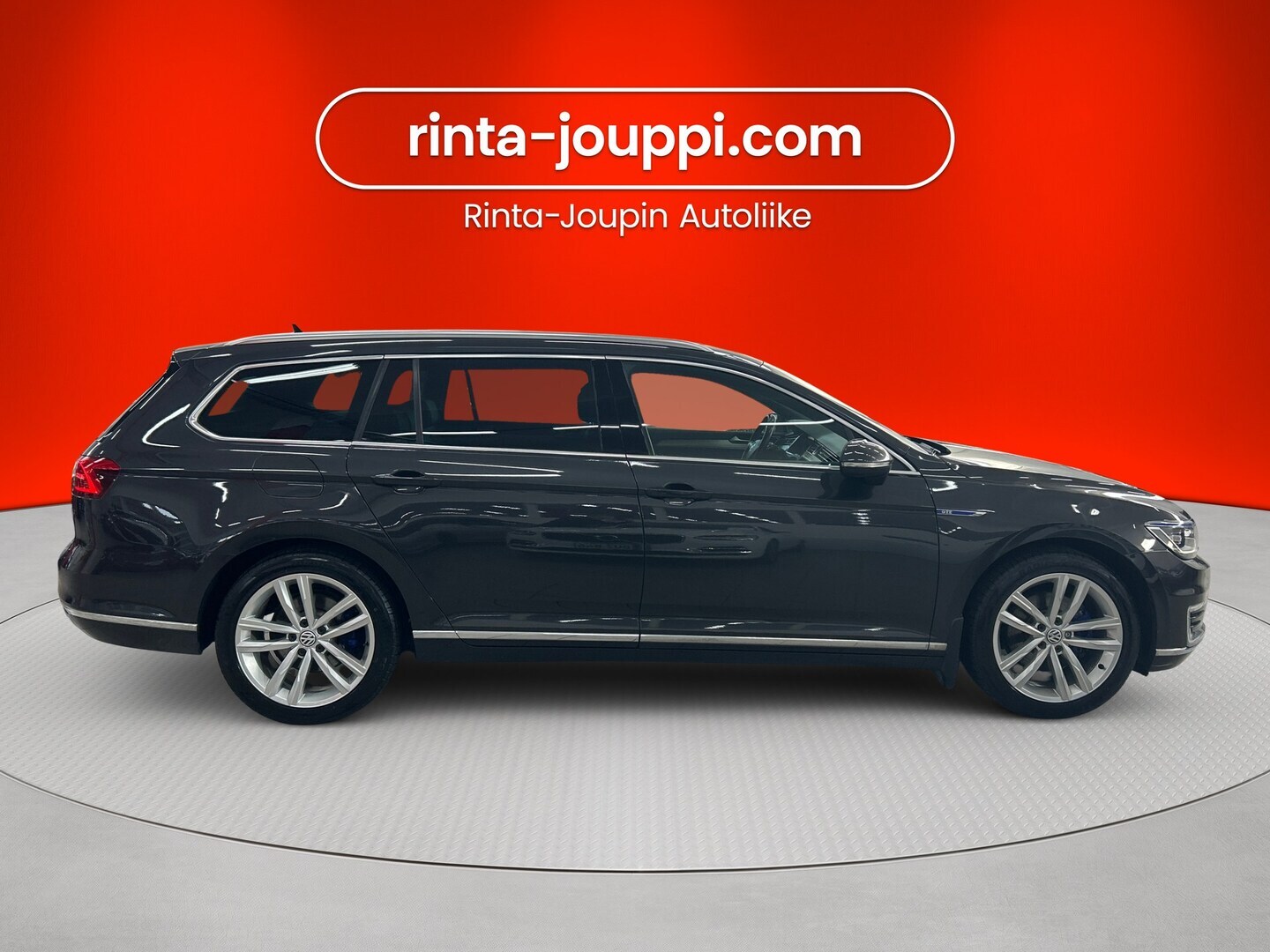 VOLKSWAGEN PASSAT 2018