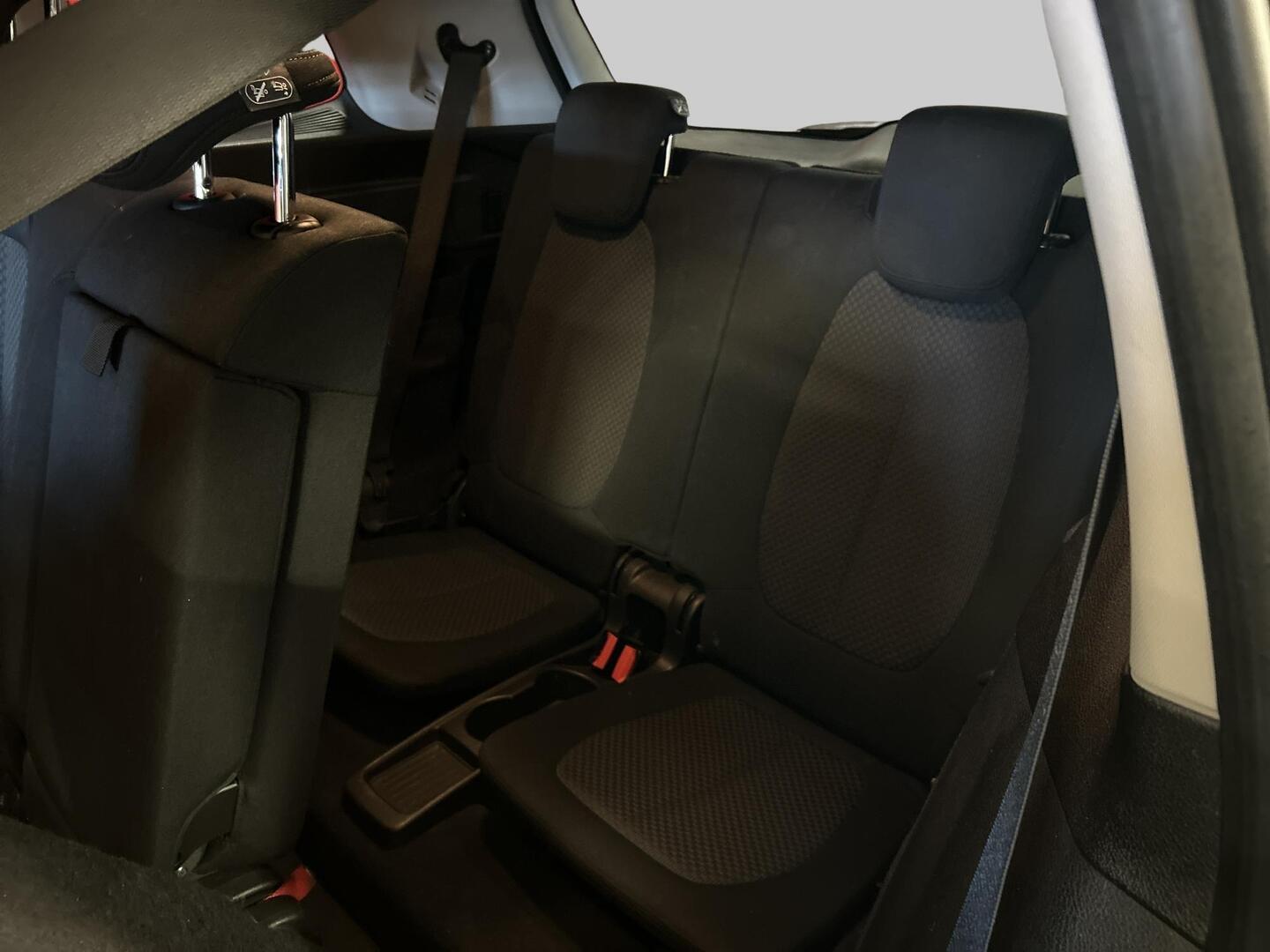 BMW 220 2016