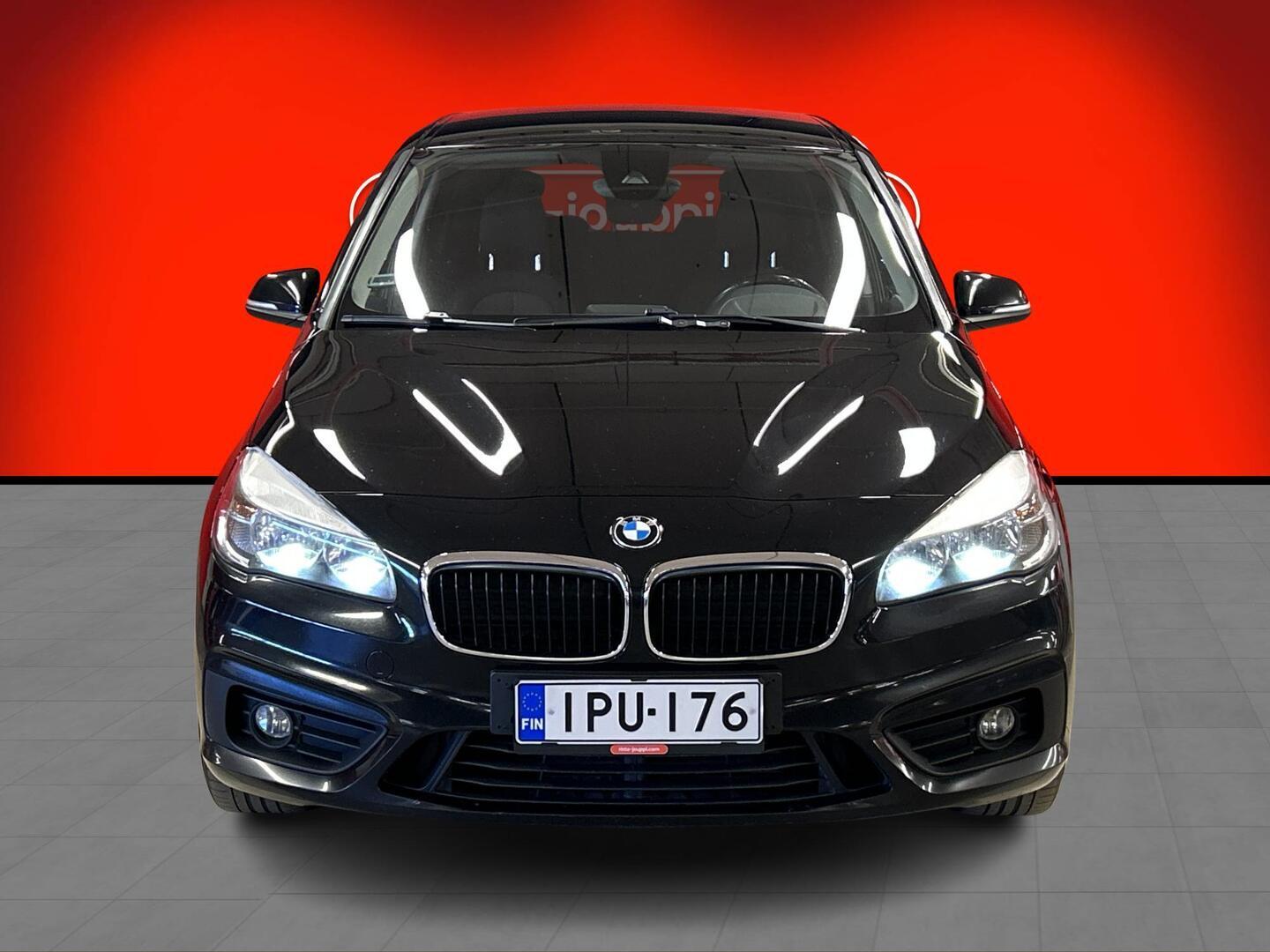 BMW 220 2016