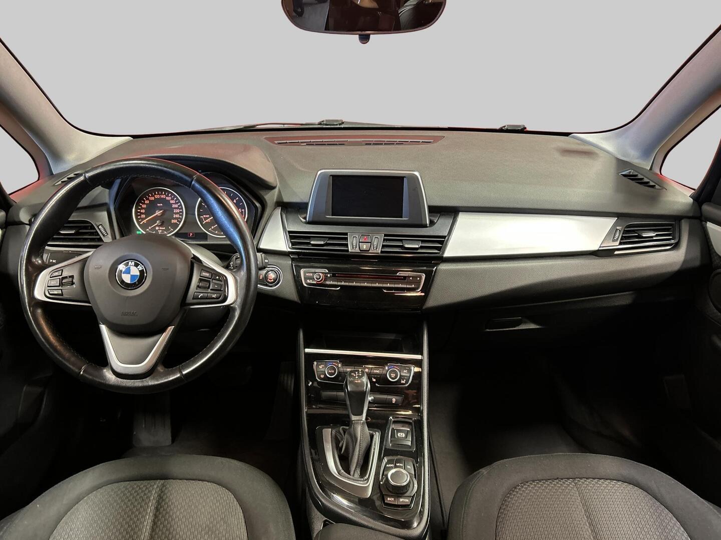 BMW 220 2016