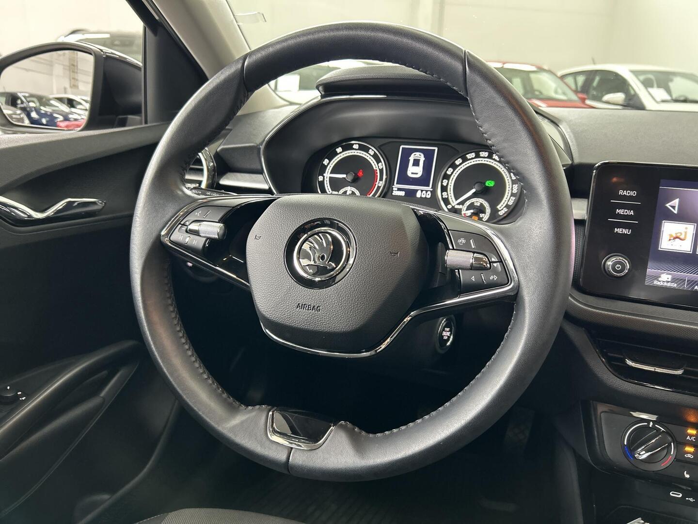 SKODA Fabia 2023
