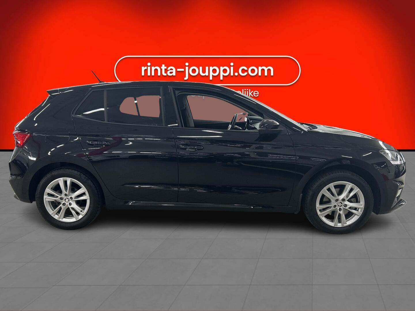SKODA Fabia 2023