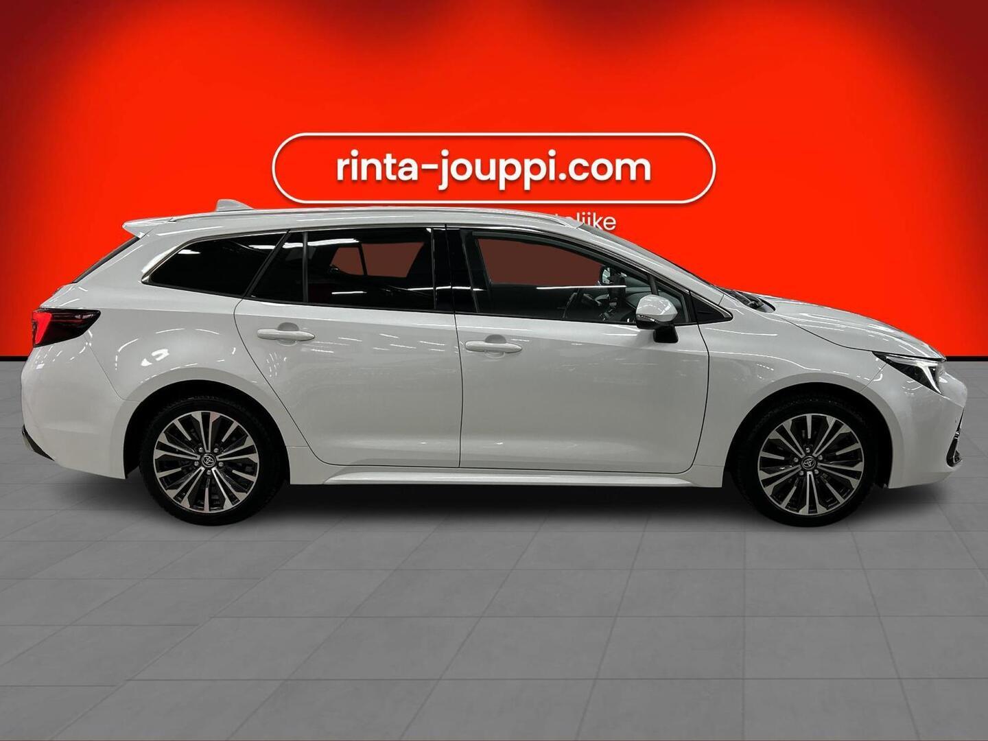 TOYOTA COROLLA 2024