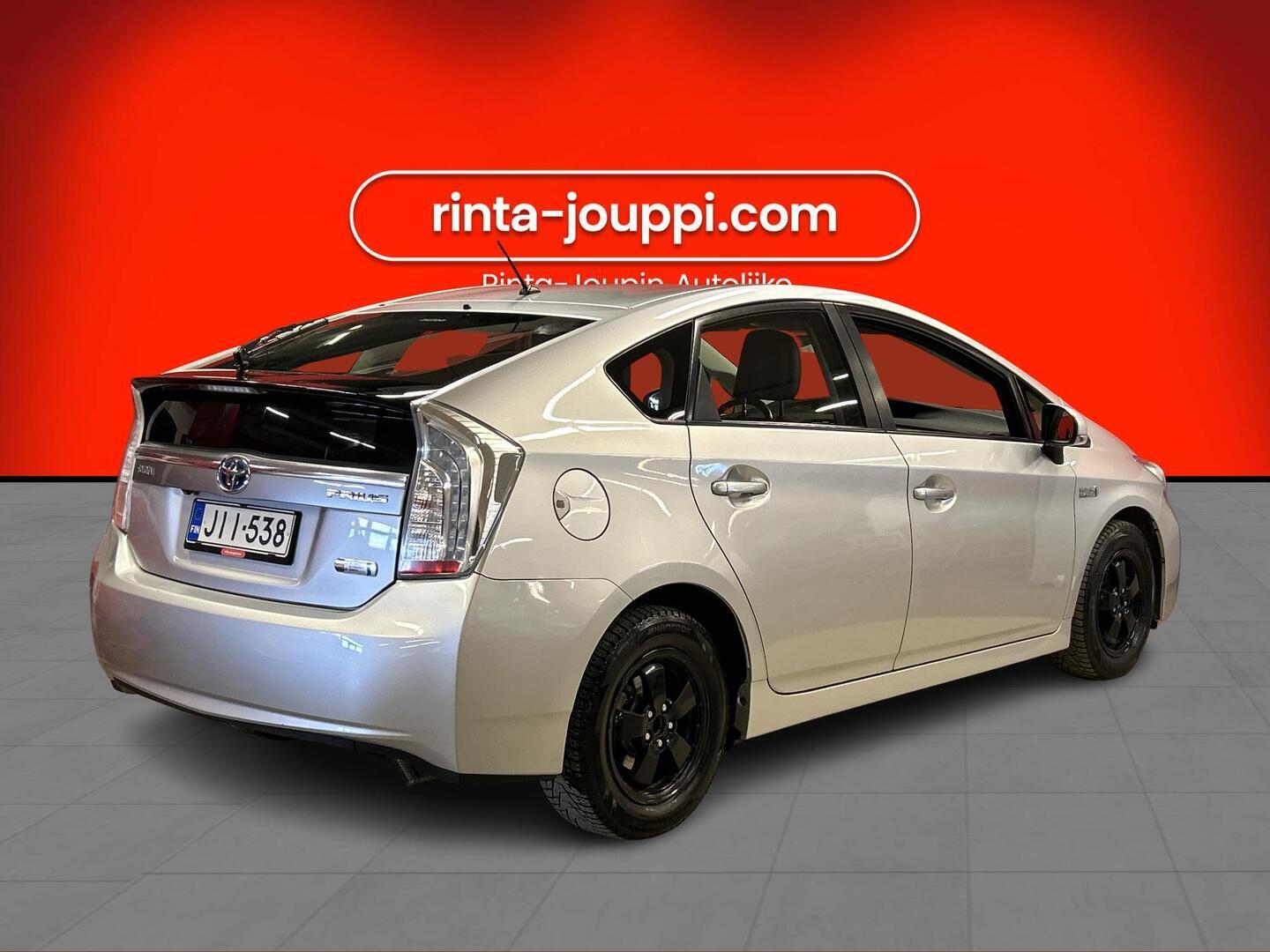 TOYOTA Prius 2013