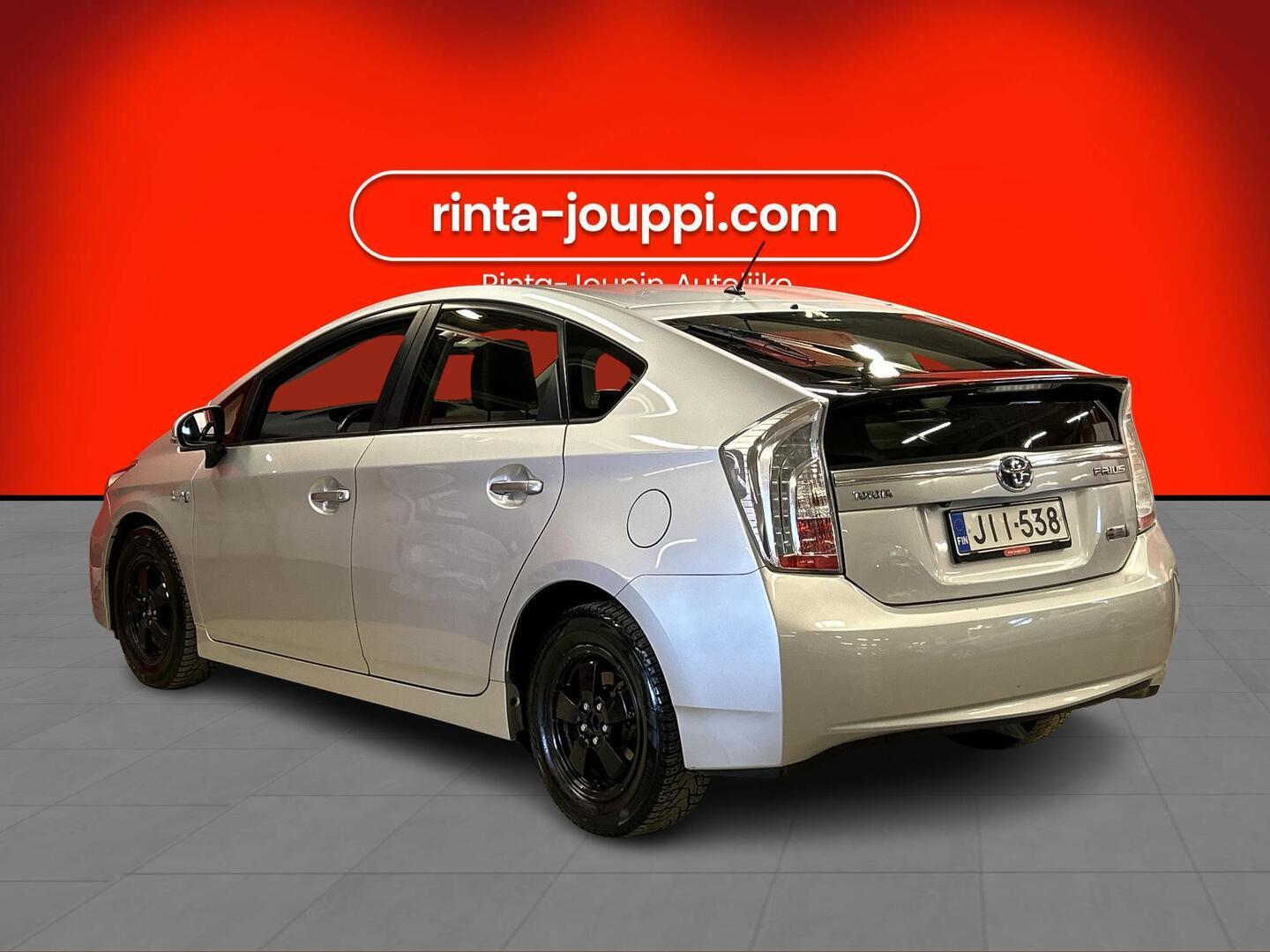 TOYOTA Prius 2013