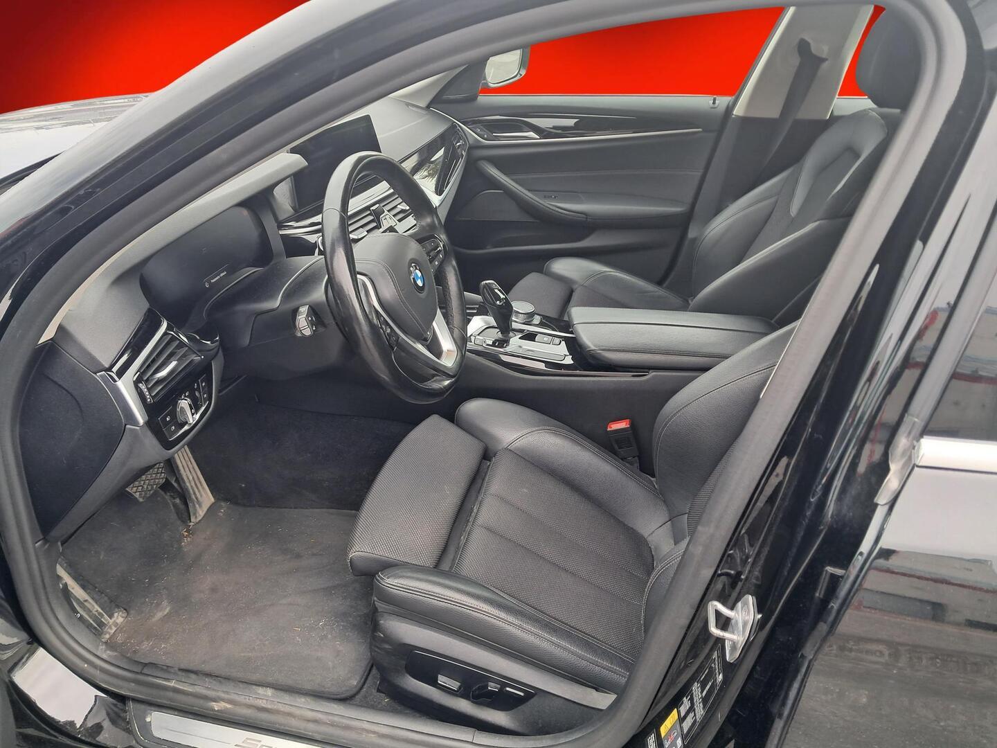 BMW 530 2019