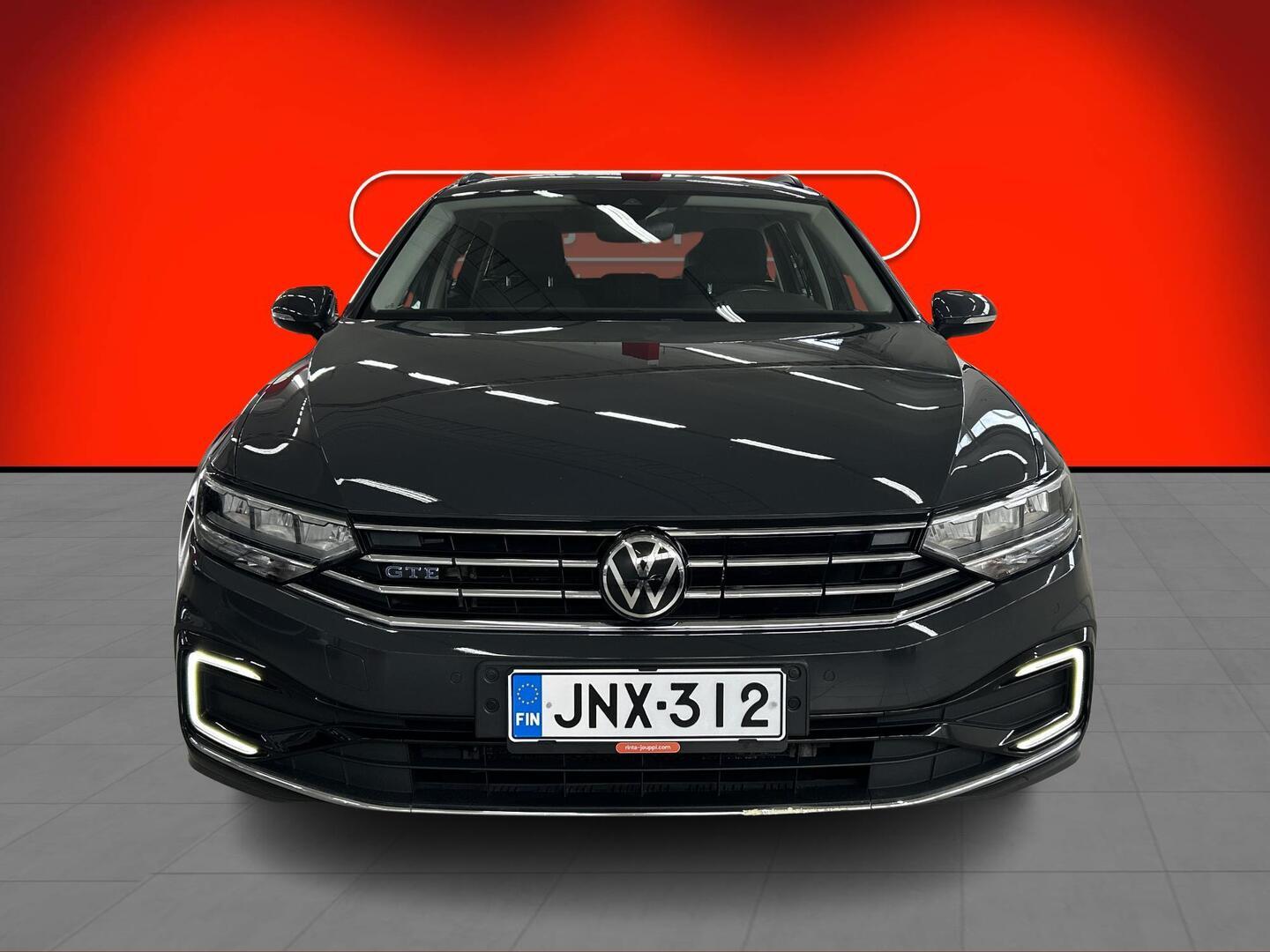 VOLKSWAGEN Passat 2021