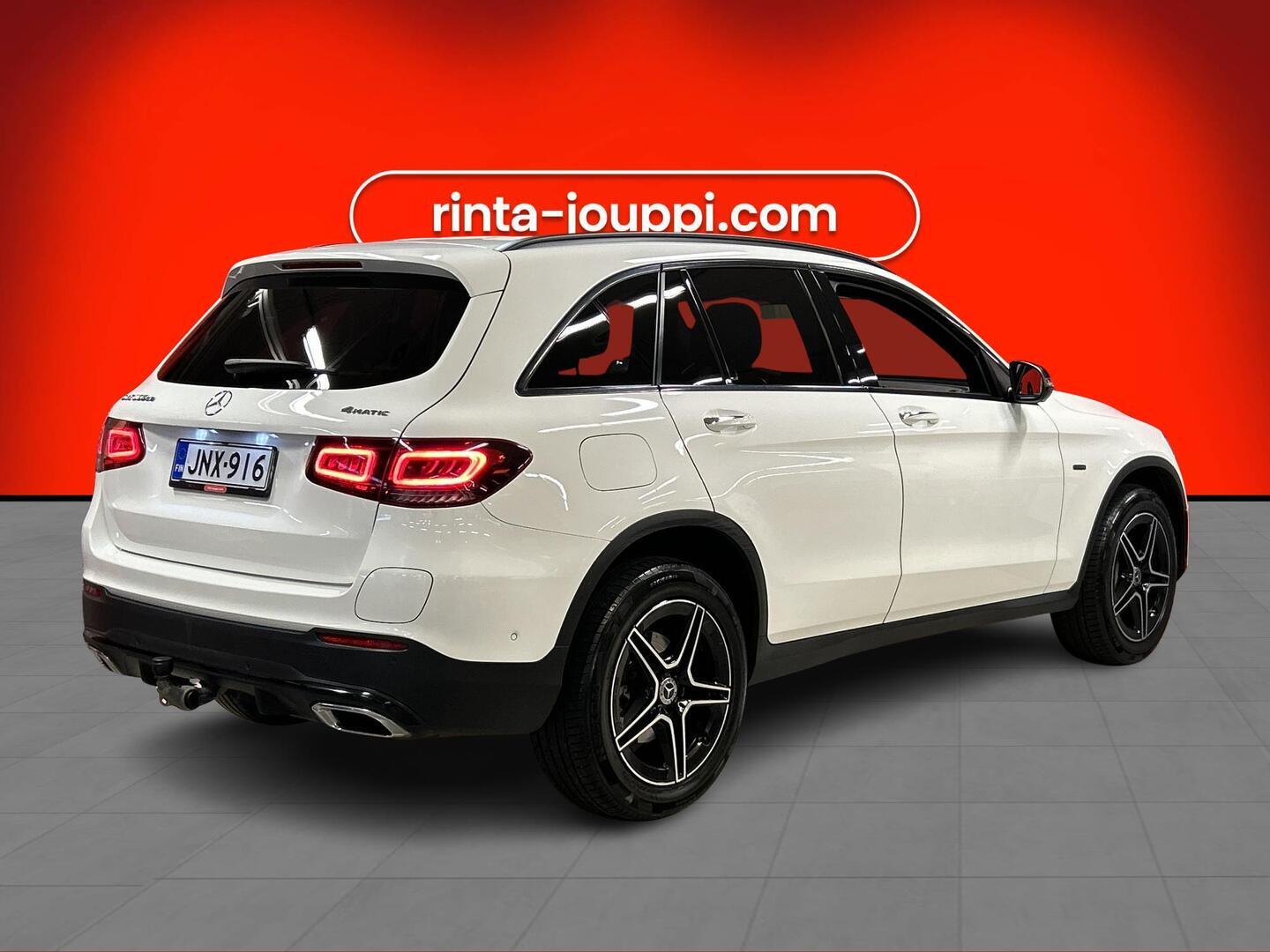 MERCEDES-BENZ GLC 2021