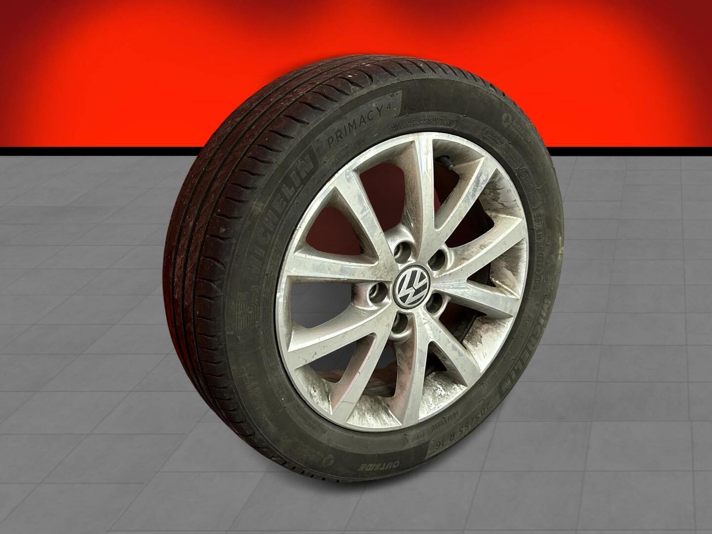 VOLKSWAGEN Golf 2013