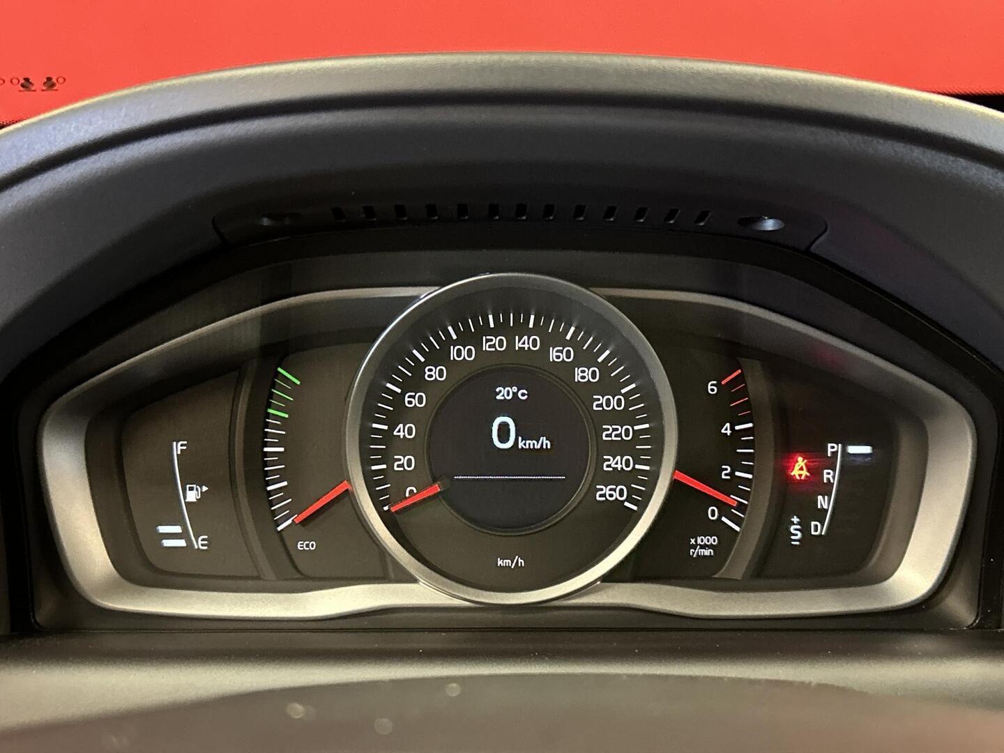 VOLVO XC60 2014