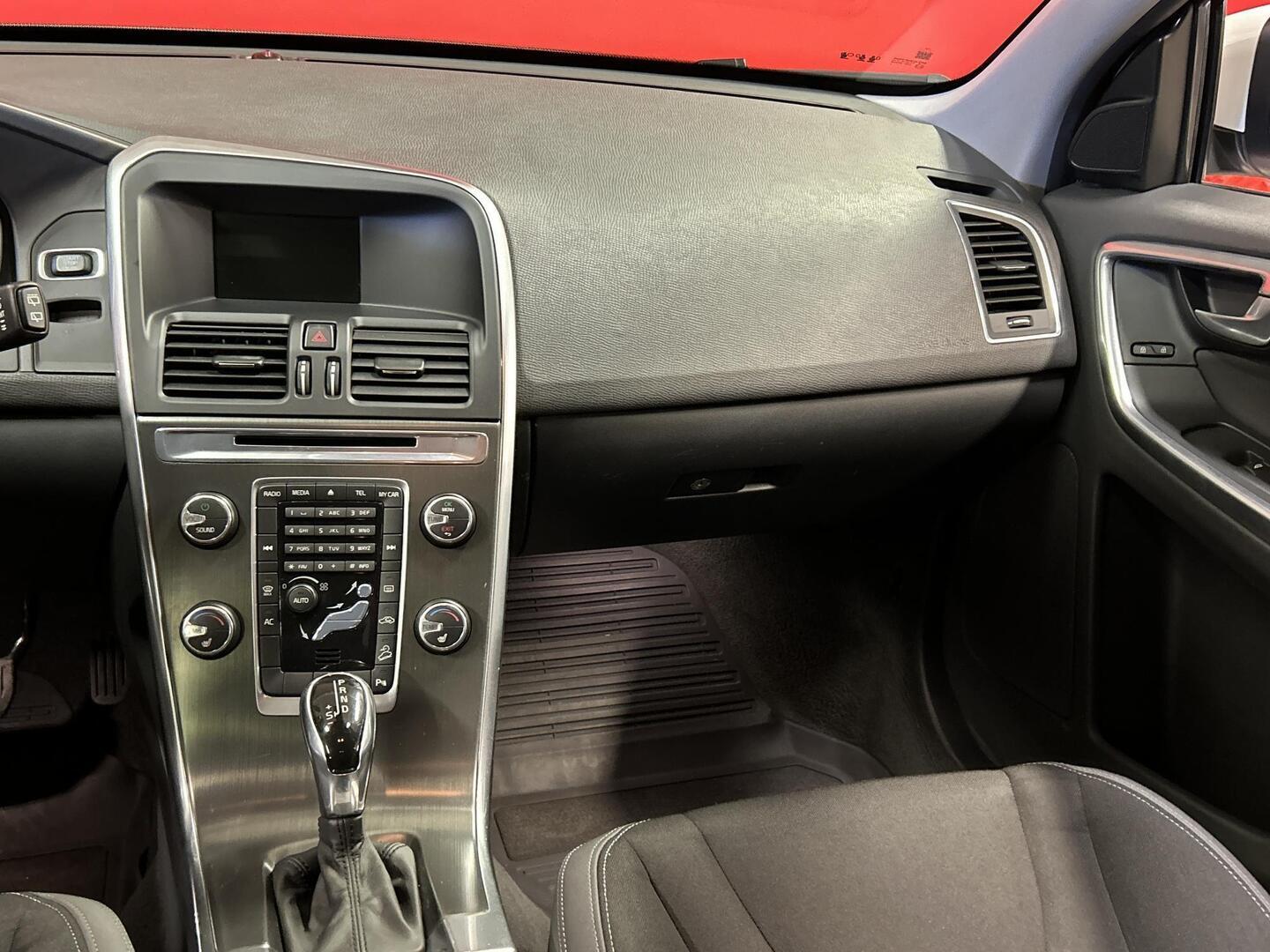 VOLVO XC60 2014
