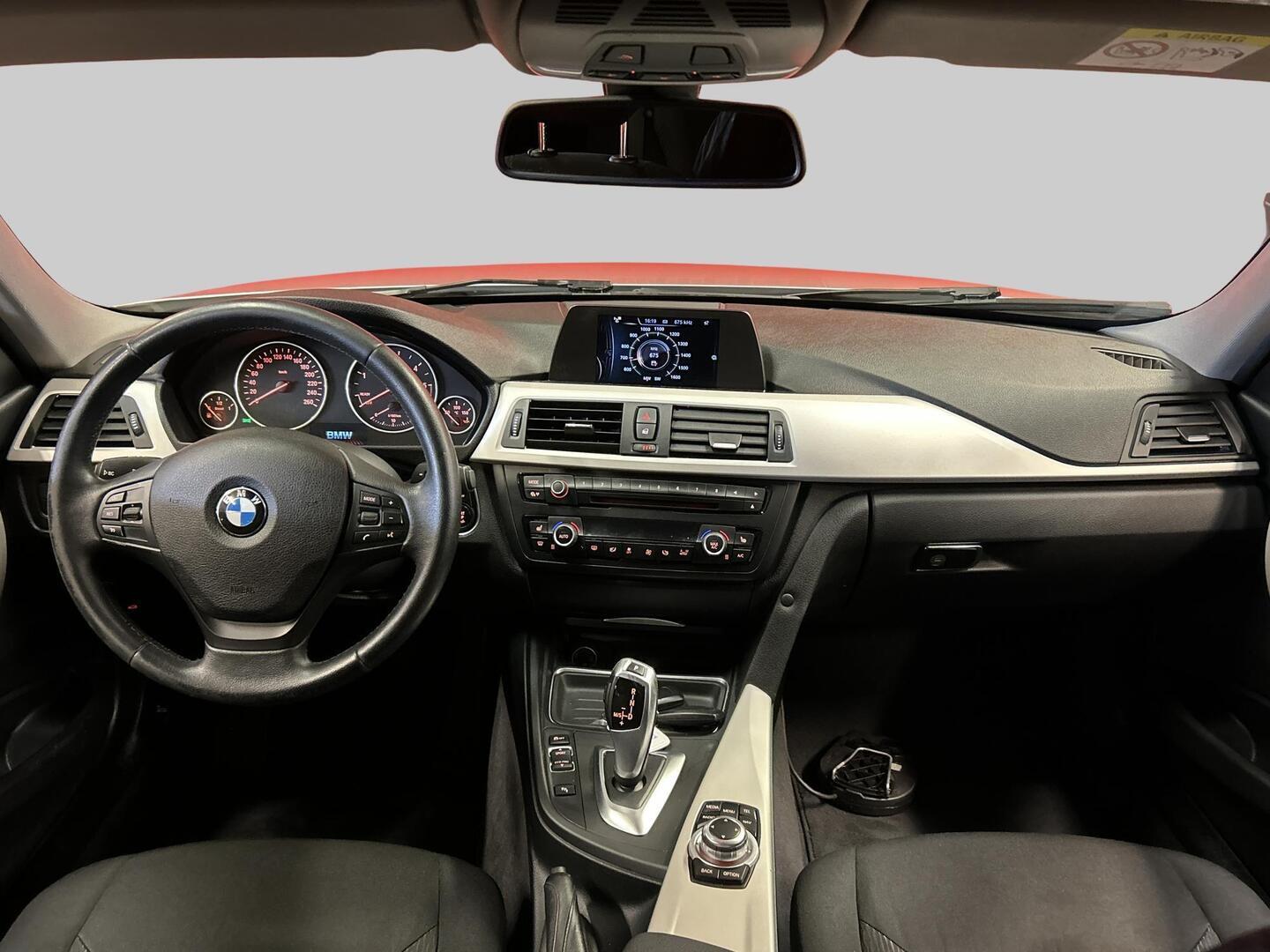 BMW 320 2014