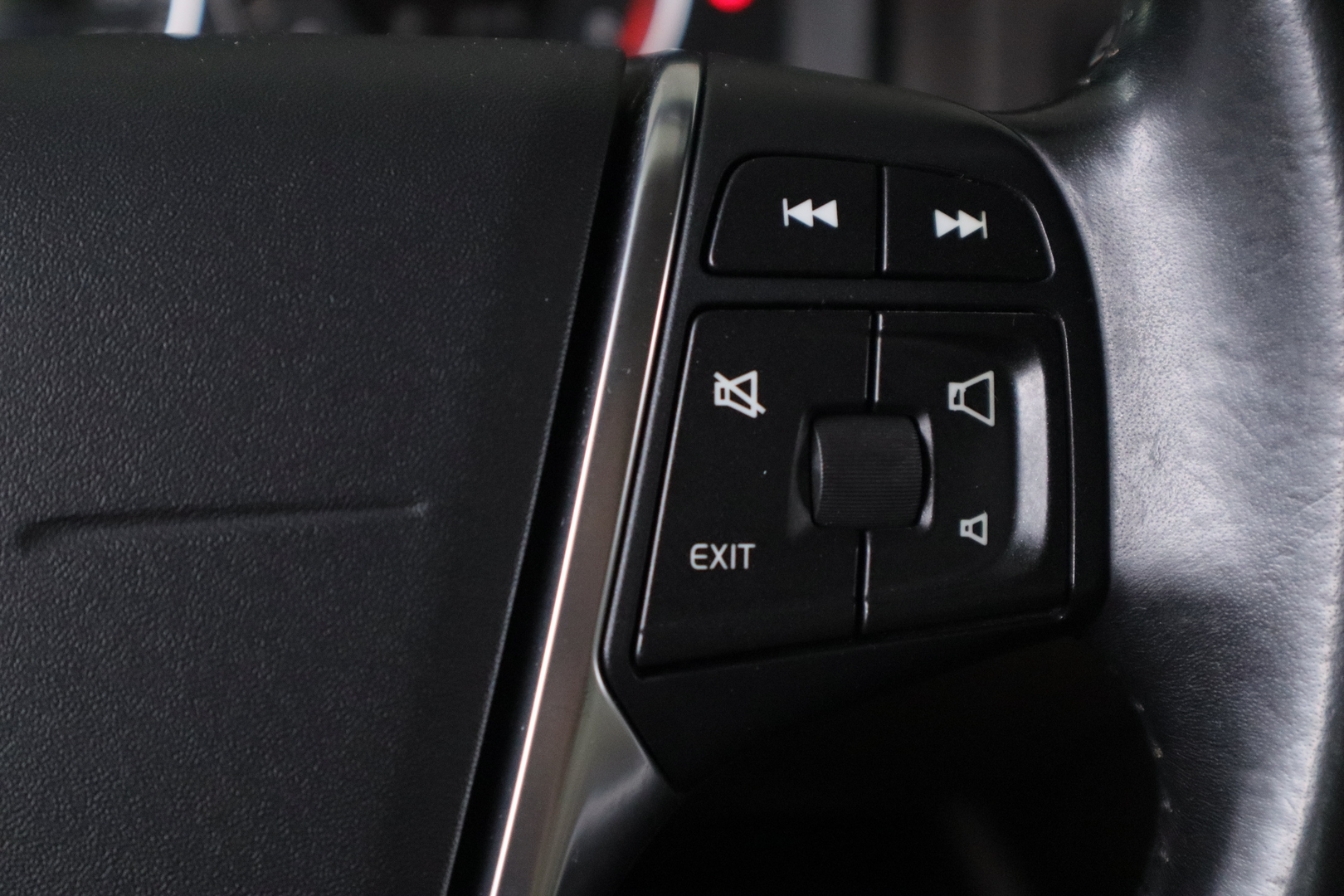 VOLVO V60 2012