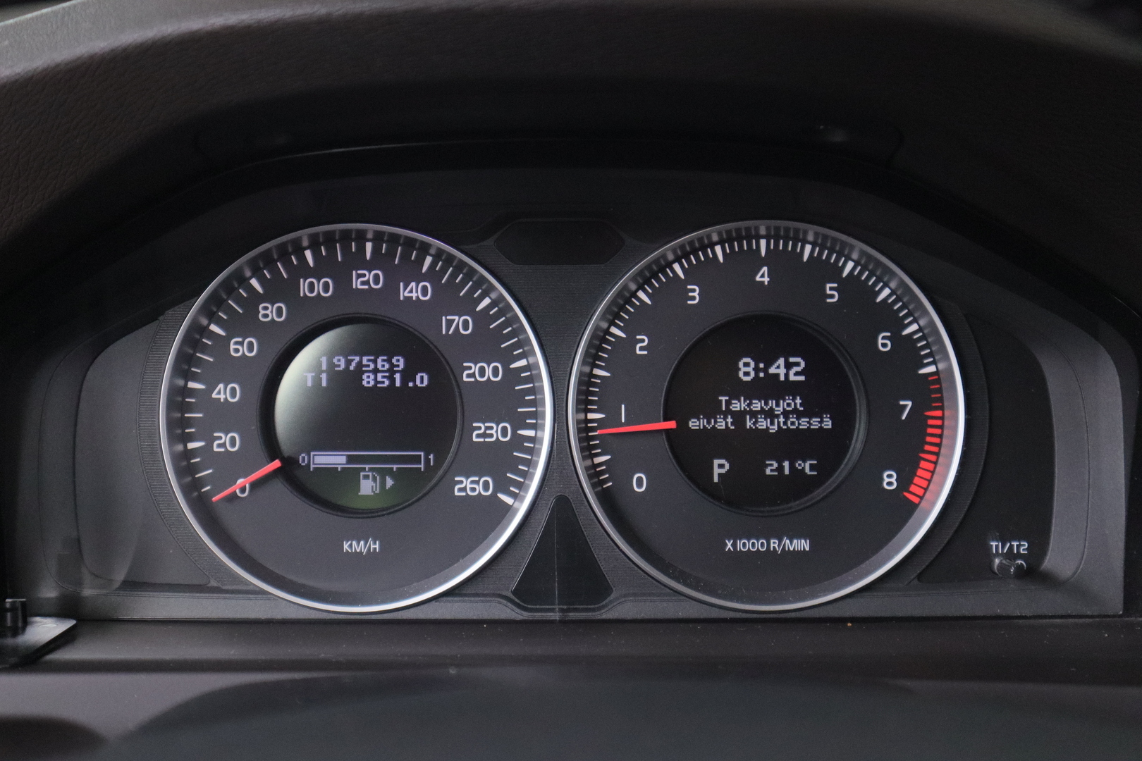 VOLVO V60 2012