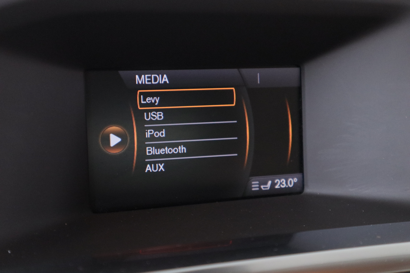 VOLVO V60 2012