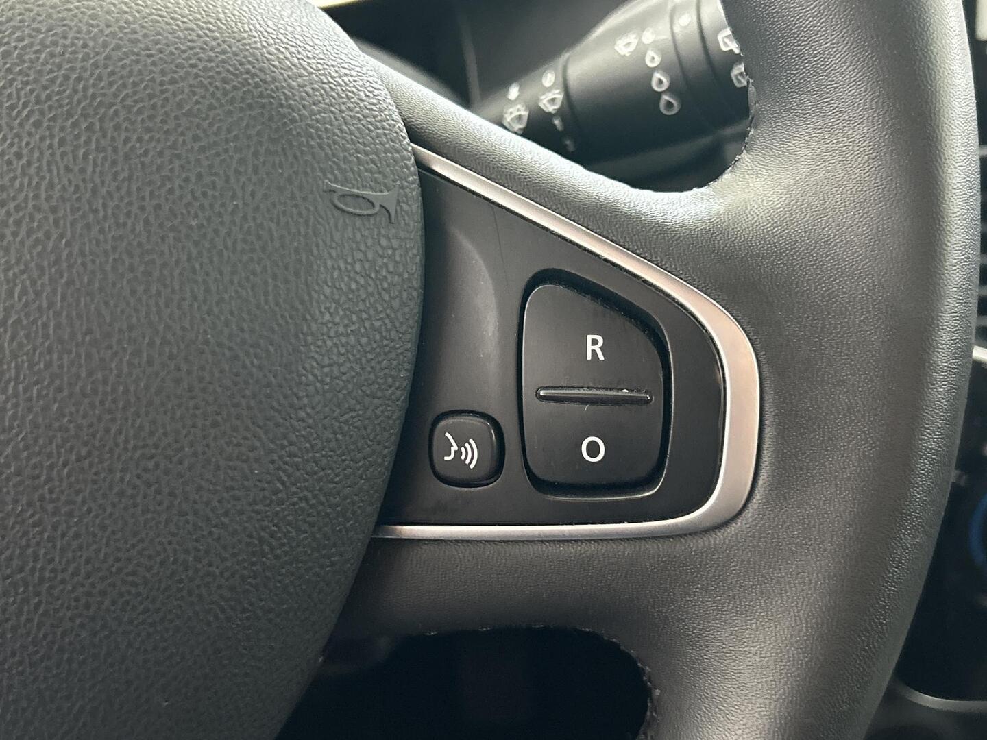 RENAULT Clio 2017