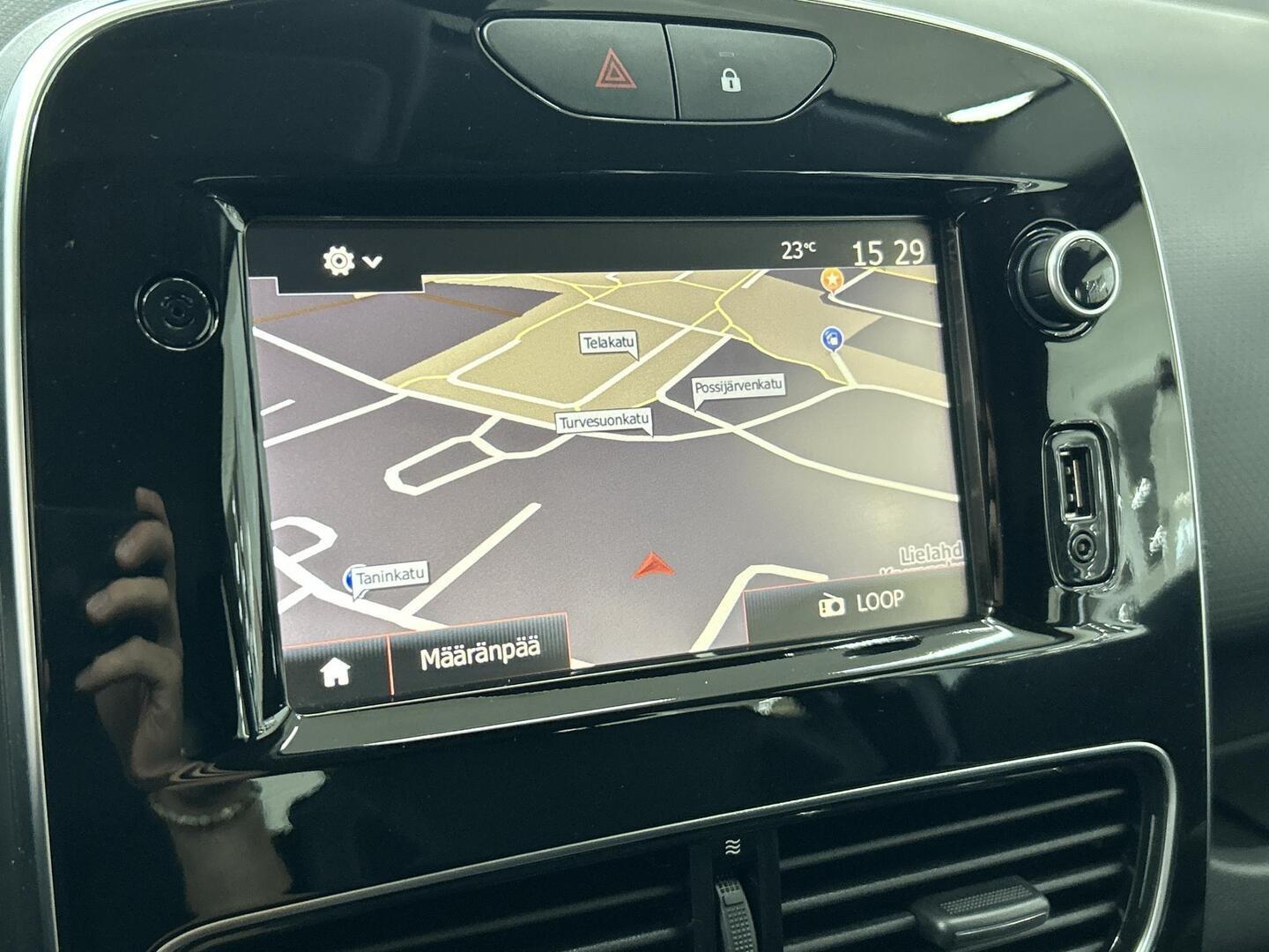 RENAULT Clio 2017