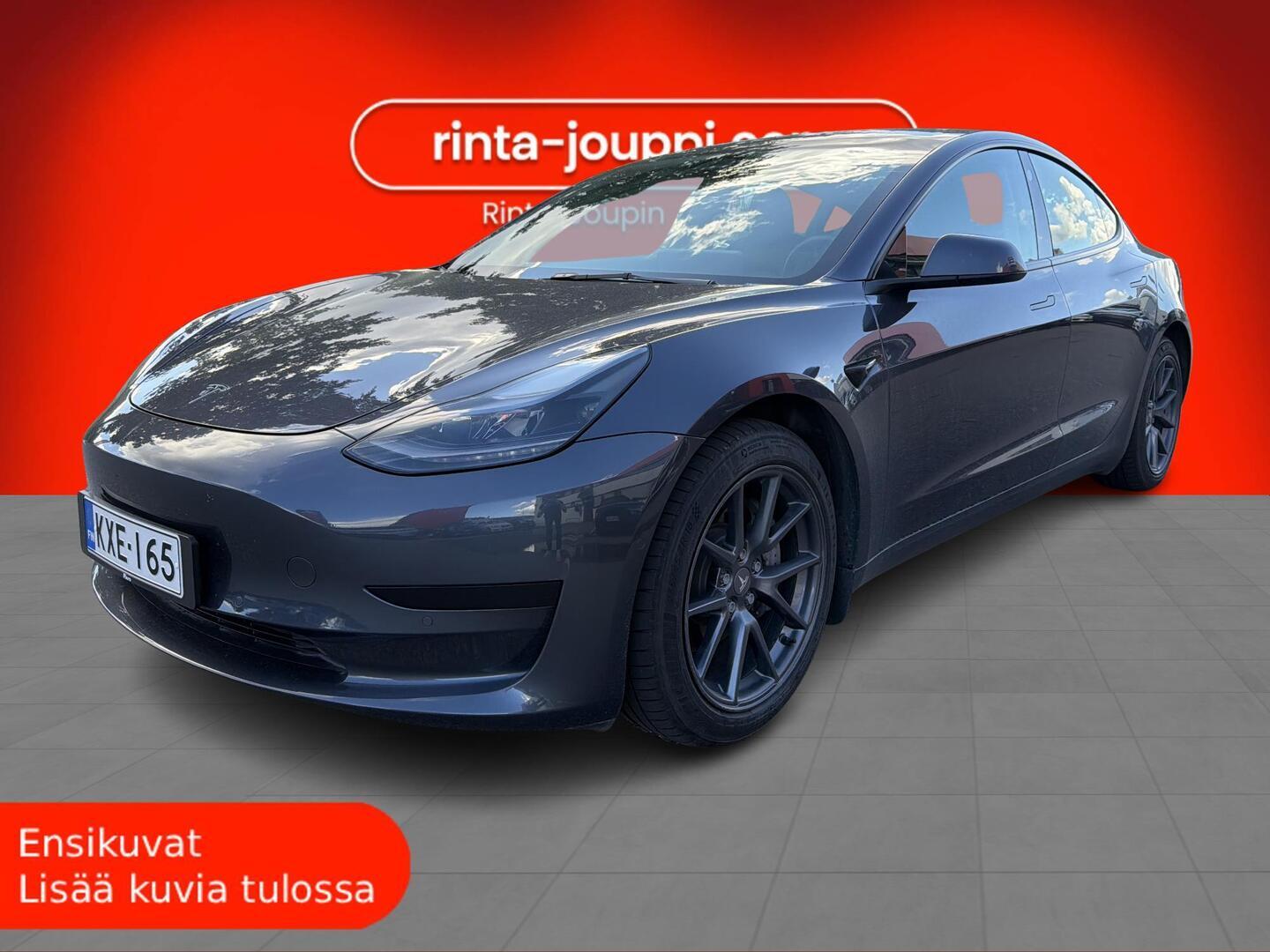 TESLA Model 3 2021