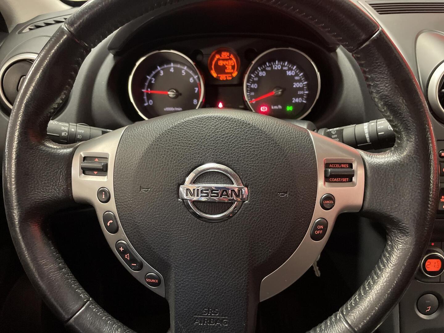 NISSAN Qashqai 2010
