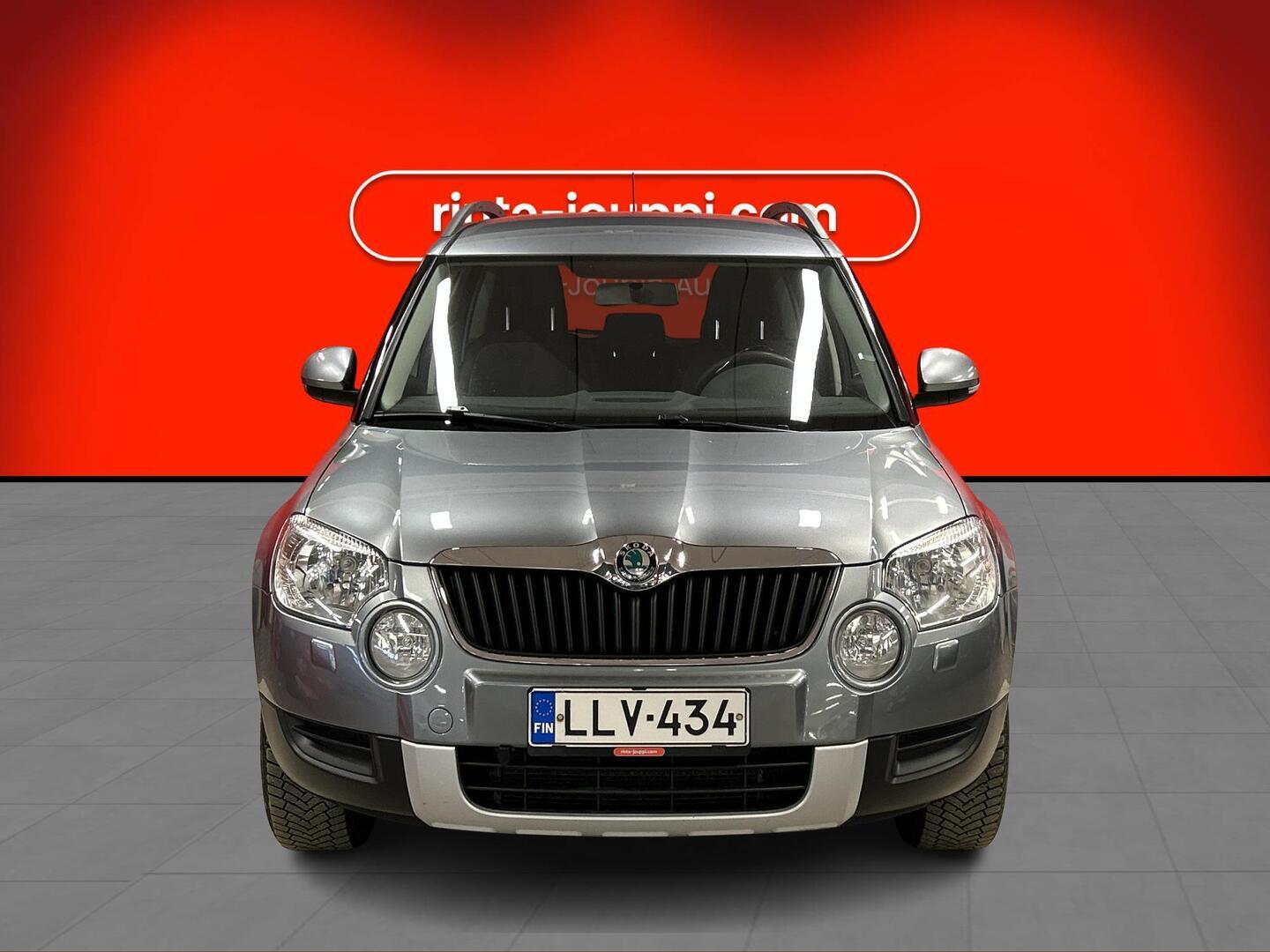 SKODA Yeti 2013