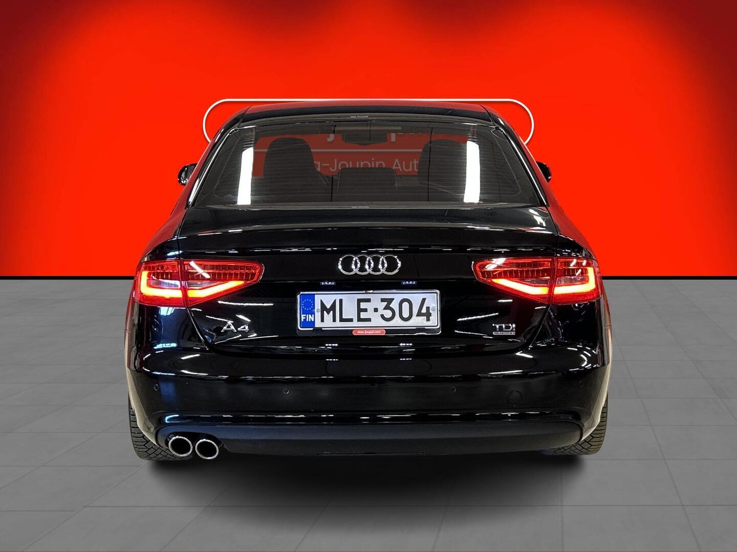 AUDI A4 2013