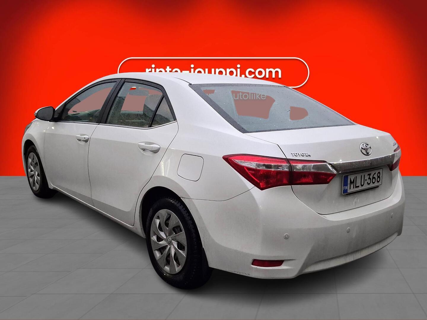 TOYOTA Corolla 2014