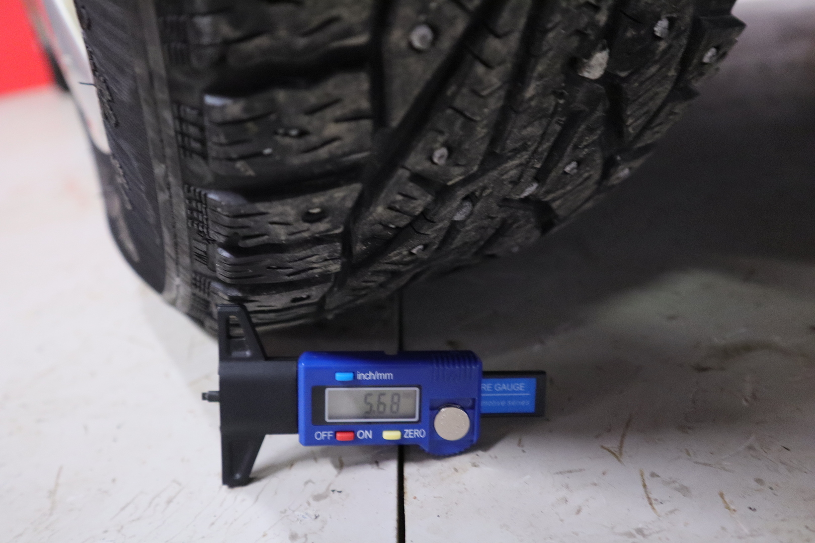 VOLKSWAGEN Golf Variant 2005