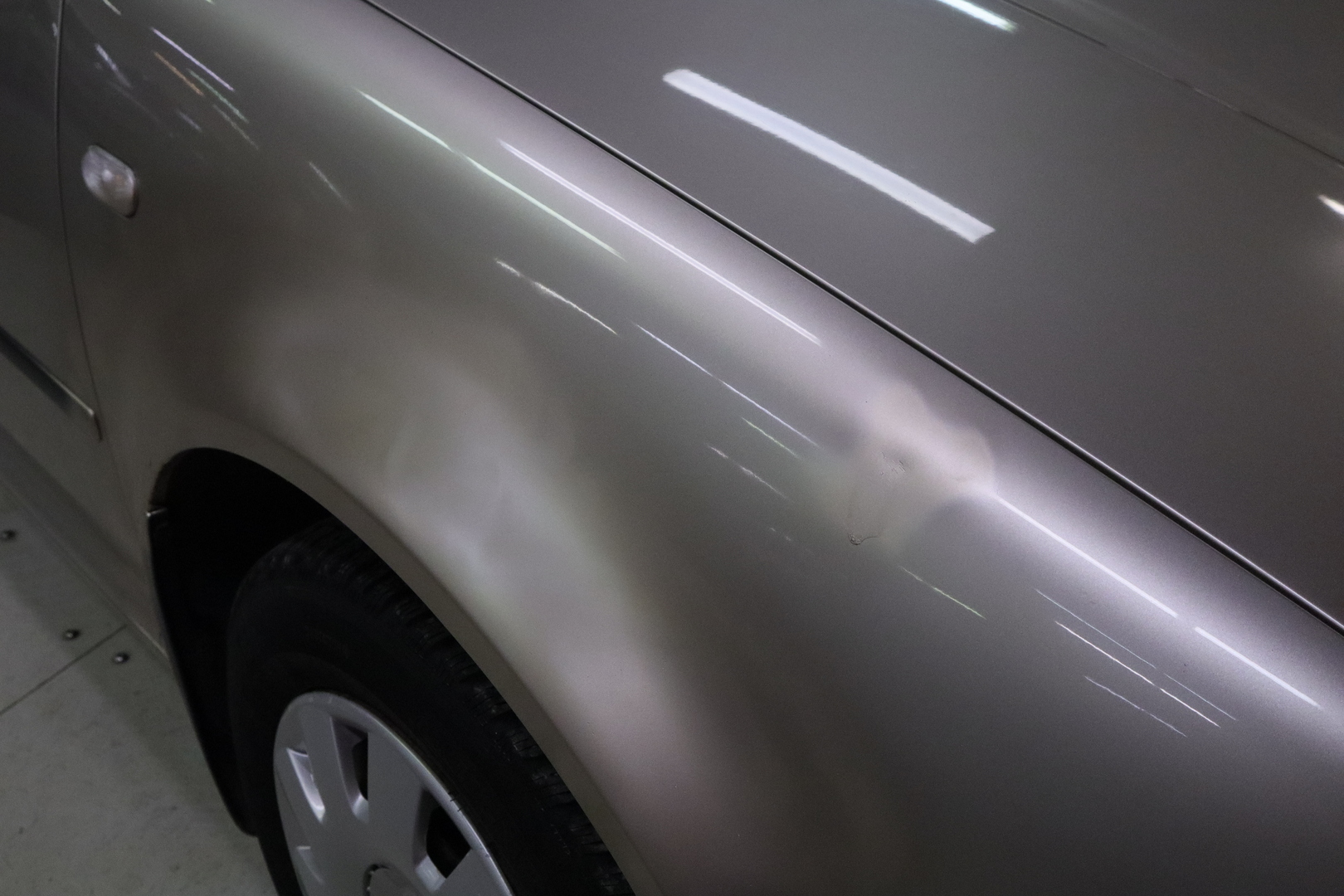 VOLKSWAGEN Golf Variant 2005