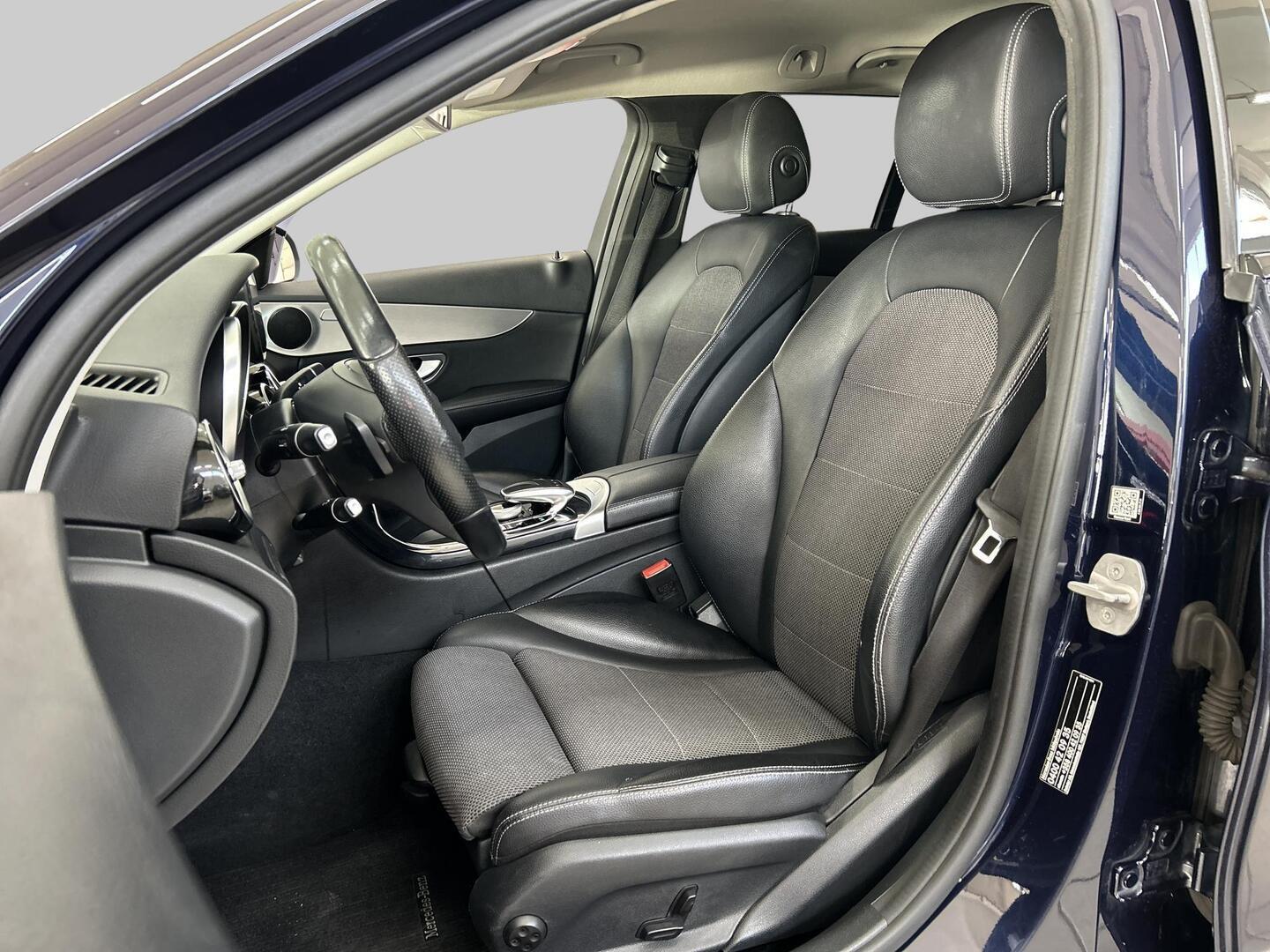 MERCEDES-BENZ C 2016