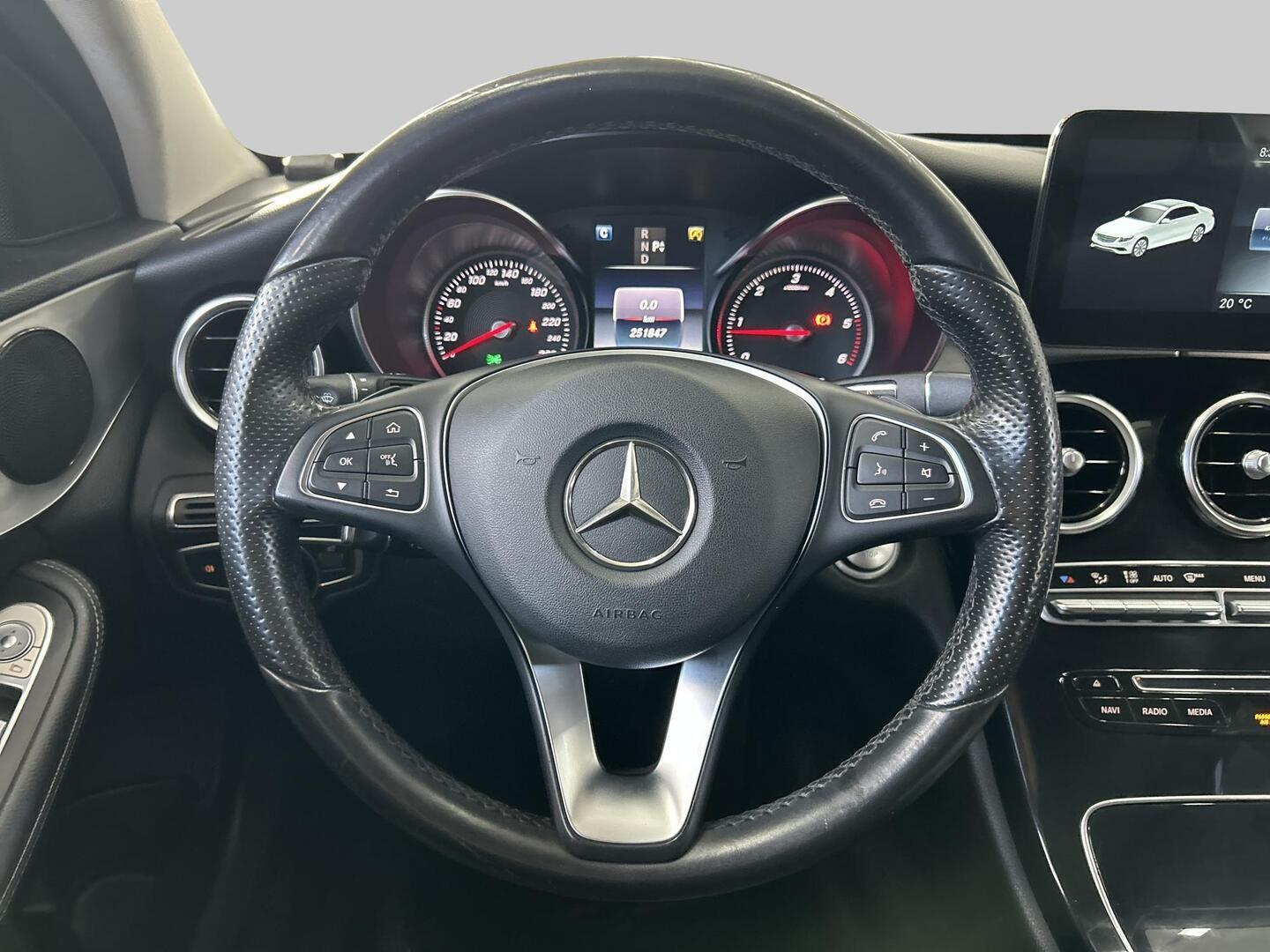 MERCEDES-BENZ C 2016
