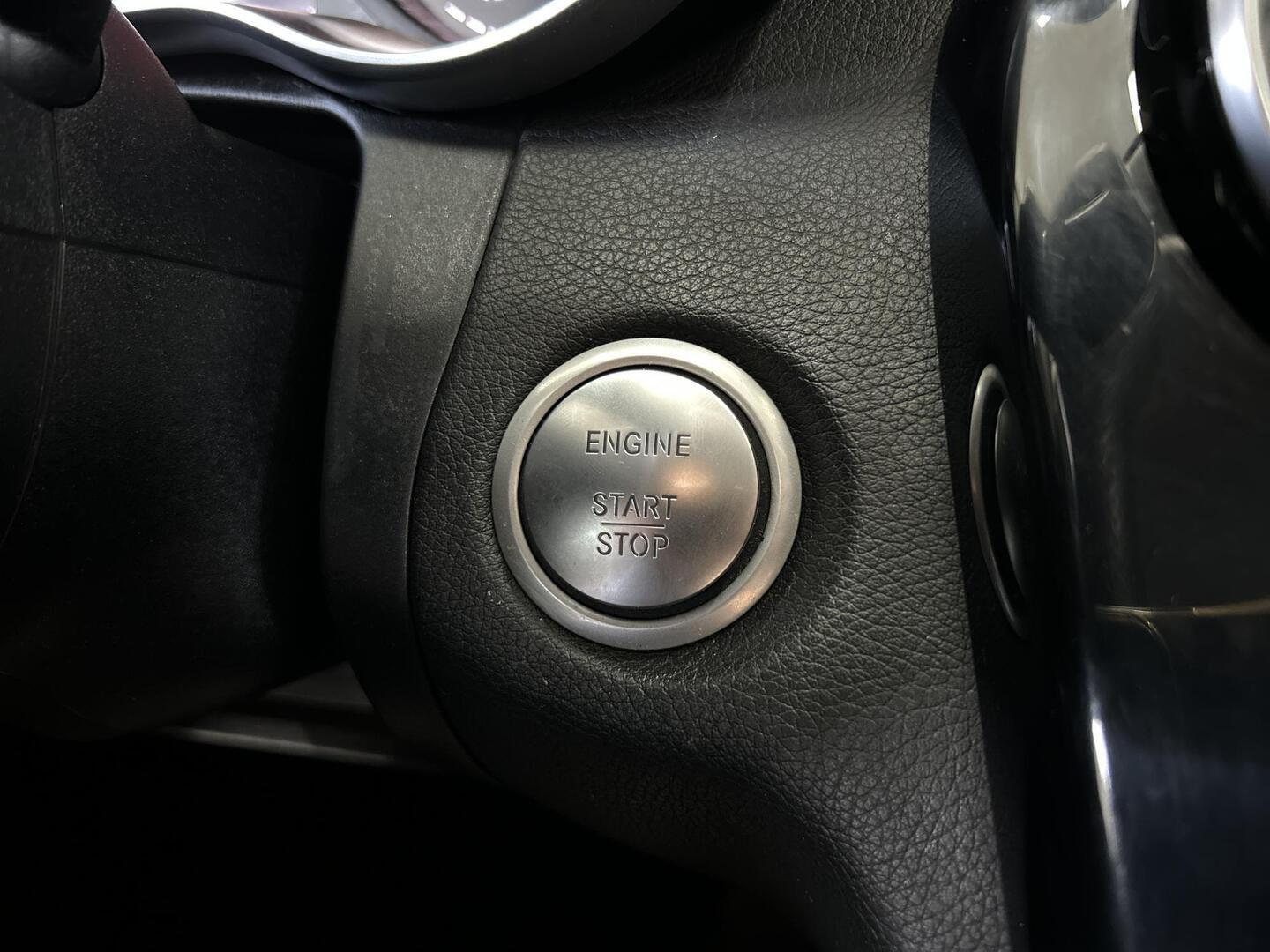 MERCEDES-BENZ C 2016