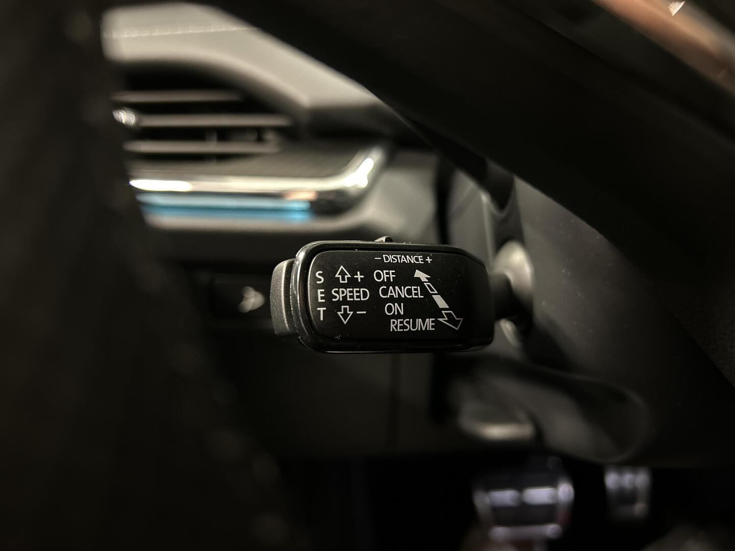 SKODA Enyaq 2023