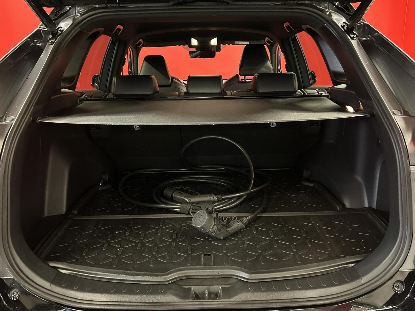 TOYOTA RAV4 PLUG-IN 2021