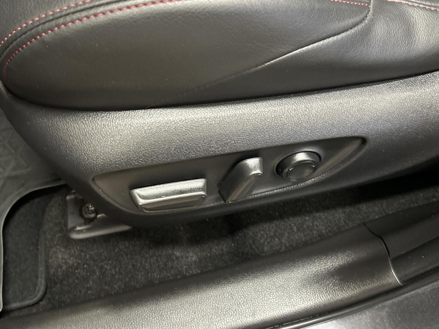 TOYOTA RAV4 PLUG-IN 2021