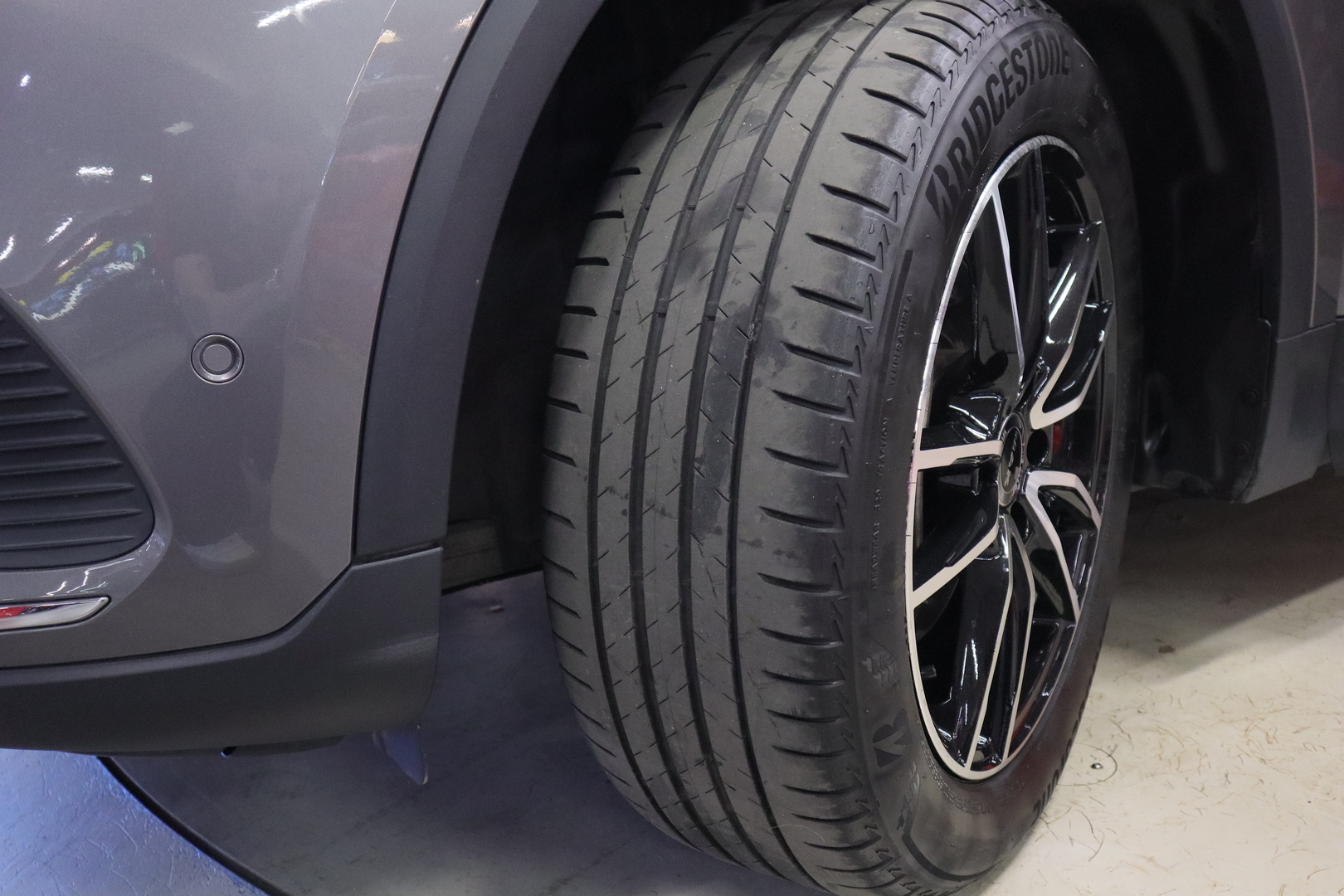 MERCEDES-BENZ EQA 2022