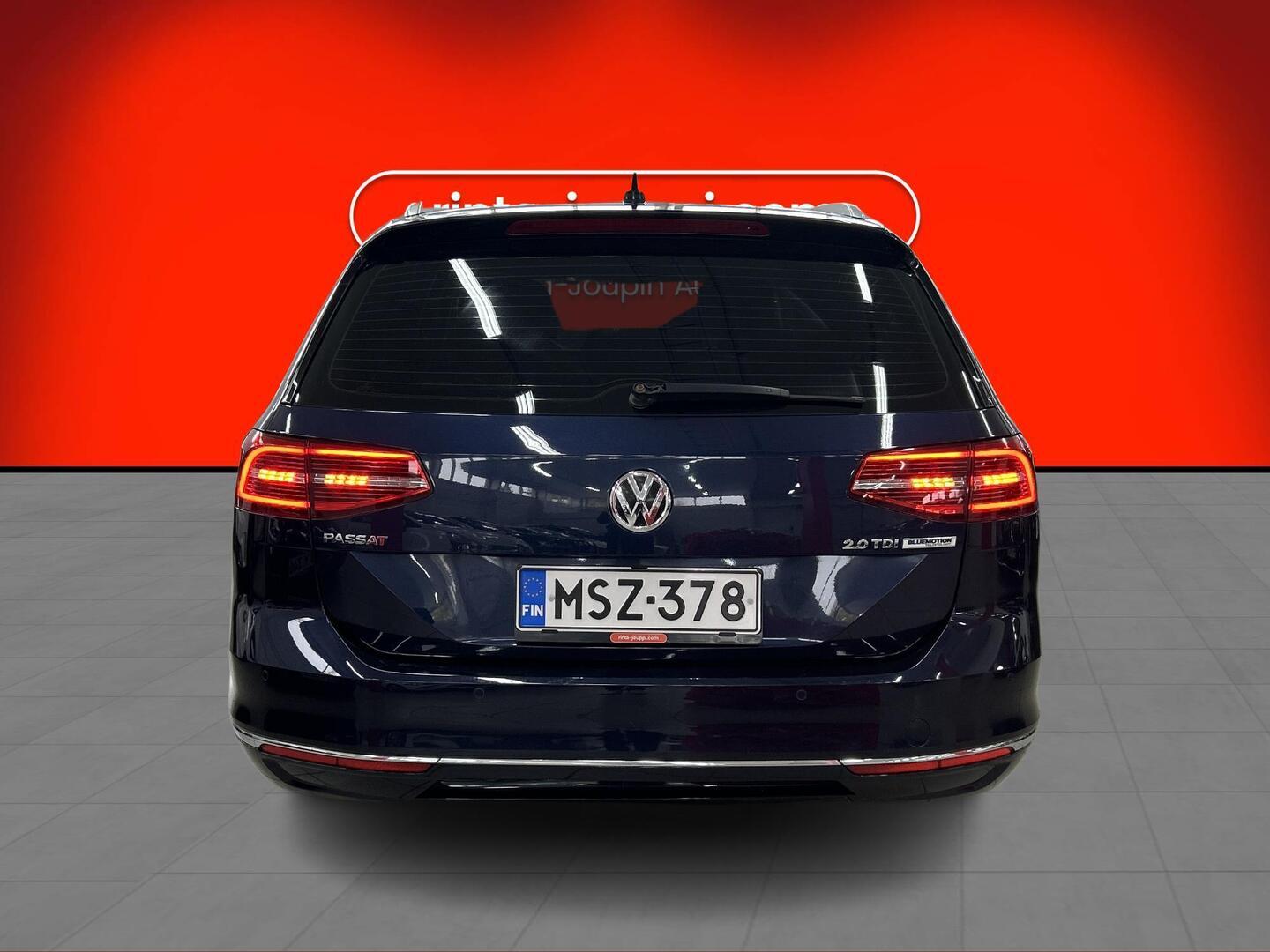 VOLKSWAGEN Passat 2016