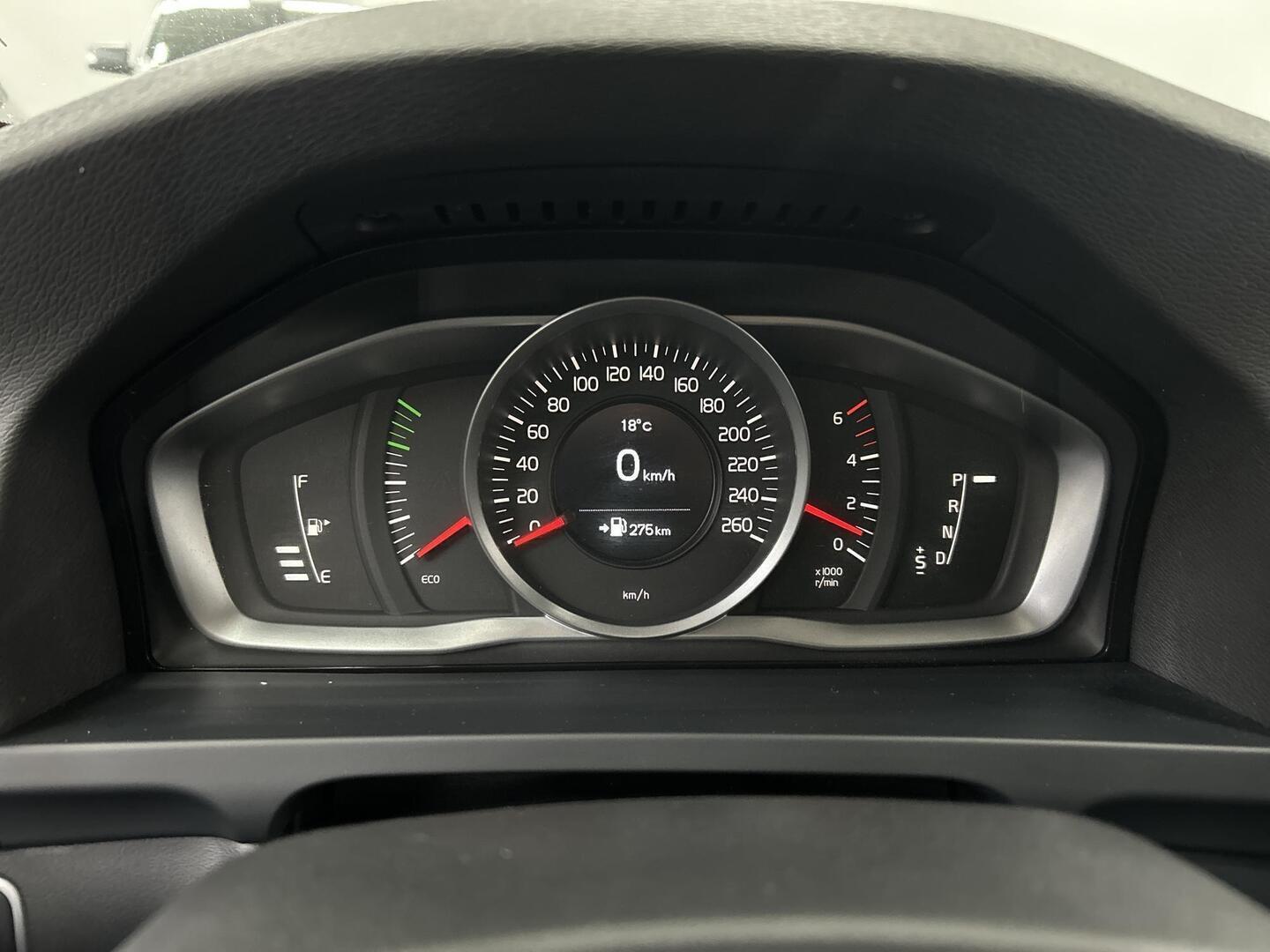 VOLVO V60 2014