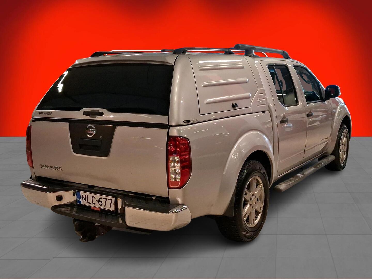 NISSAN Navara 2012
