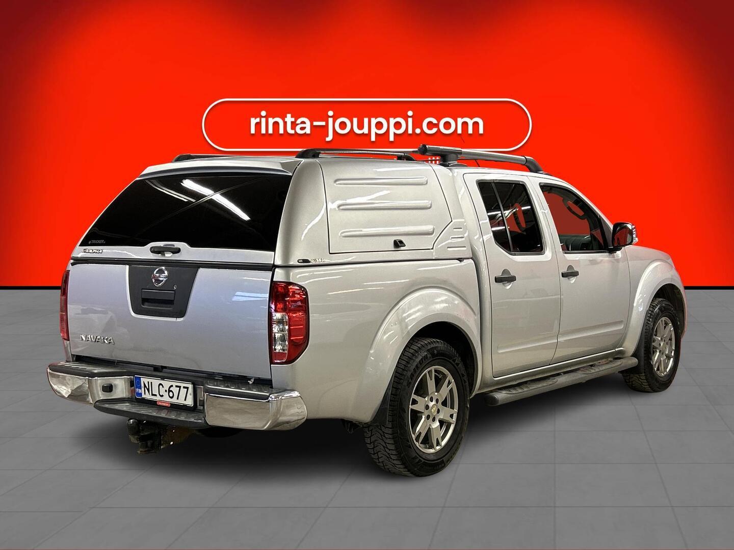 NISSAN Navara 2012