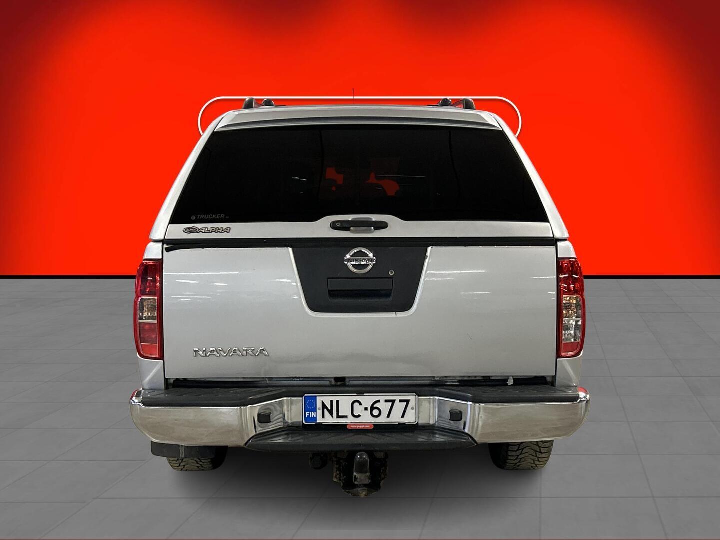 NISSAN Navara 2012