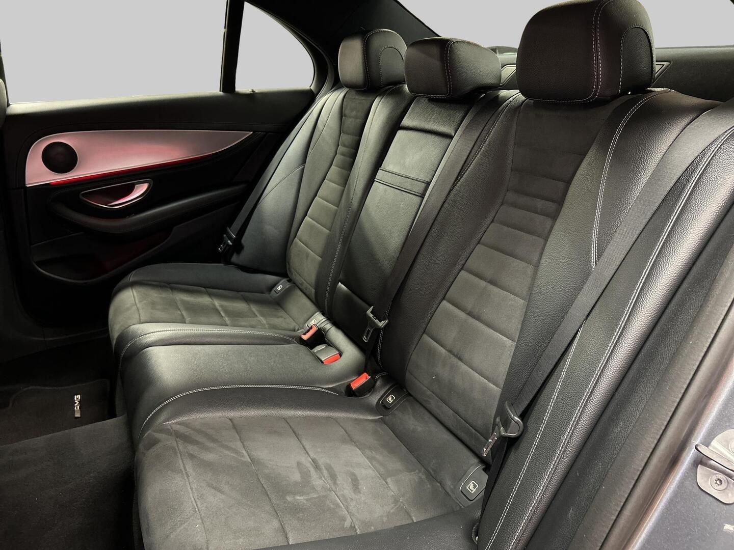 MERCEDES-BENZ E 2017