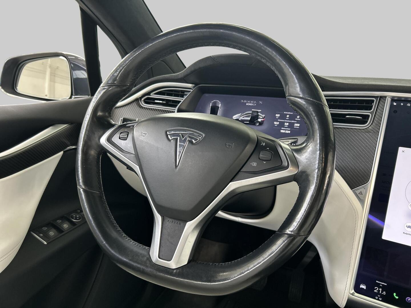 TESLA Model X 2017