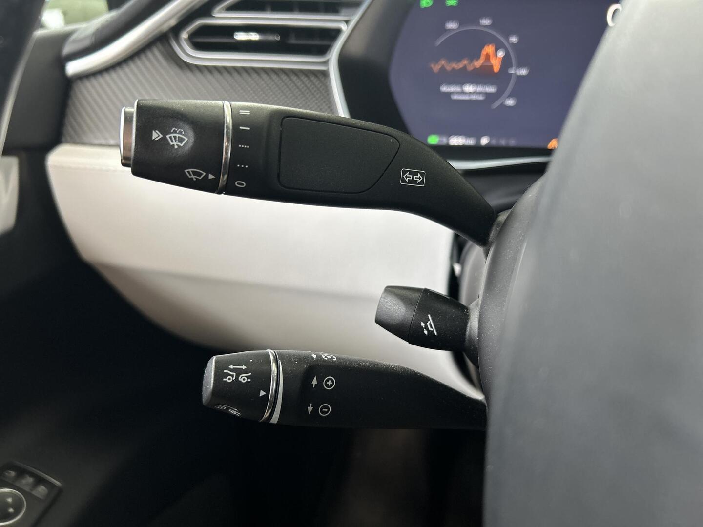 TESLA Model X 2017