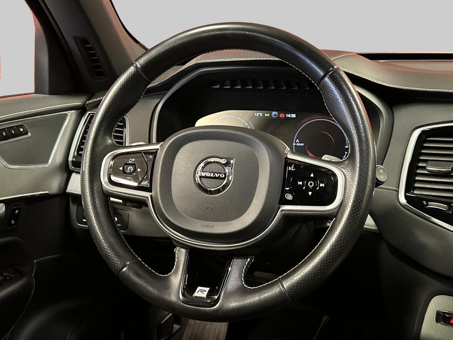 VOLVO XC90 2019