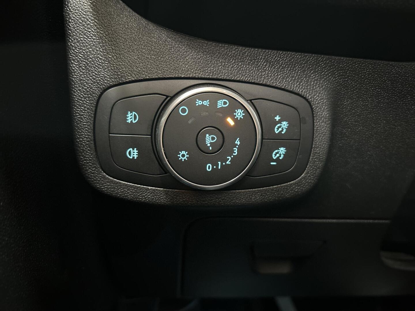 FORD Fiesta 2018