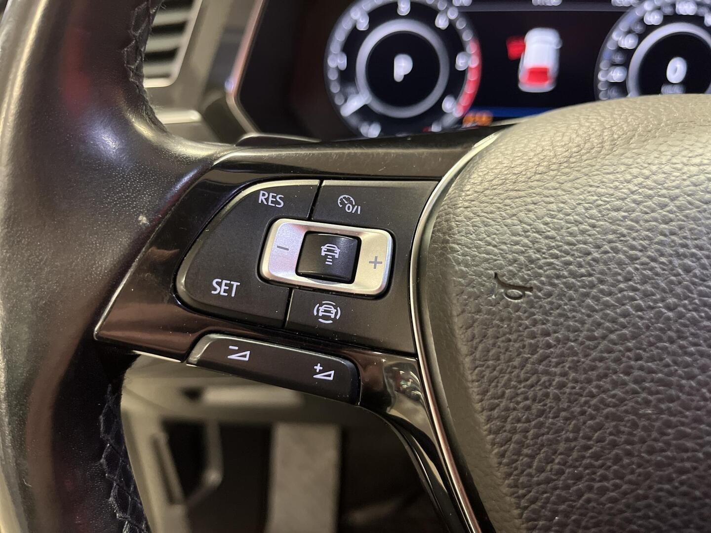 VOLKSWAGEN Tiguan 2019