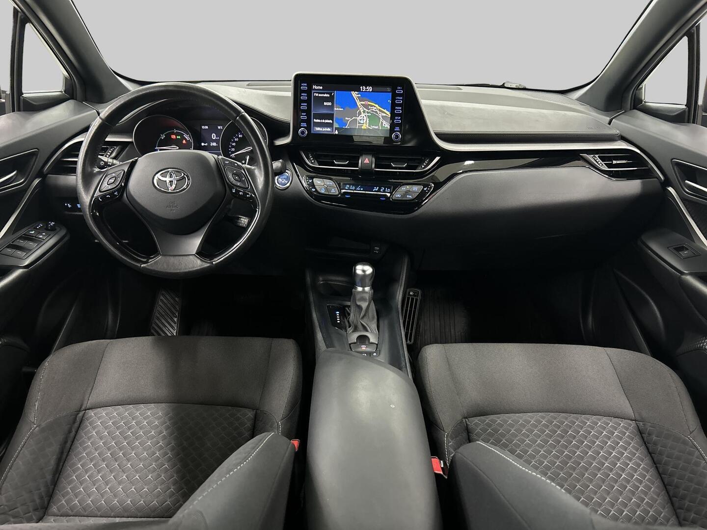 TOYOTA C-HR 2020