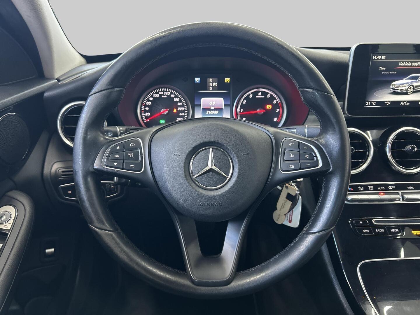 MERCEDES-BENZ C 2016